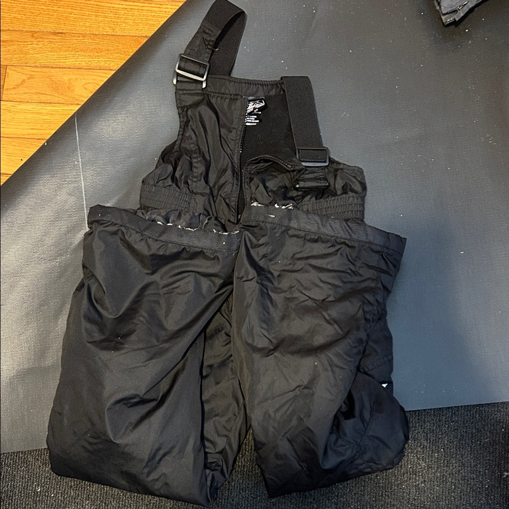 ZeroXposur Kids Black Snow Pants